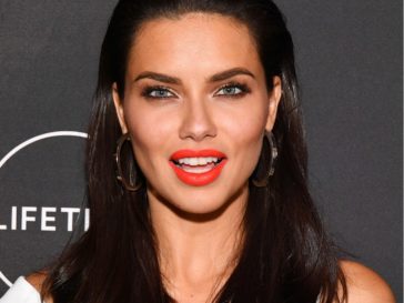 Top 10 Most Beautiful and Hottest Russian Models 2024 - NSNBC