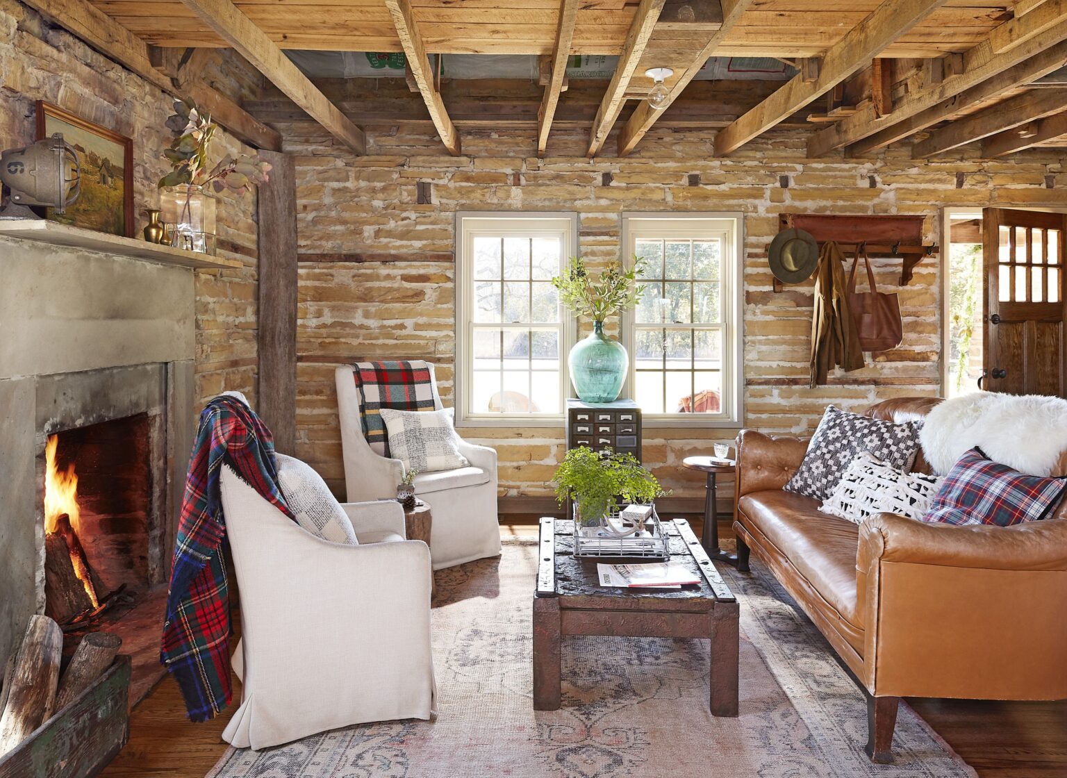 Top 5 Ways to Decorate in a Rustic Style - 2023 Guide - NSNBC